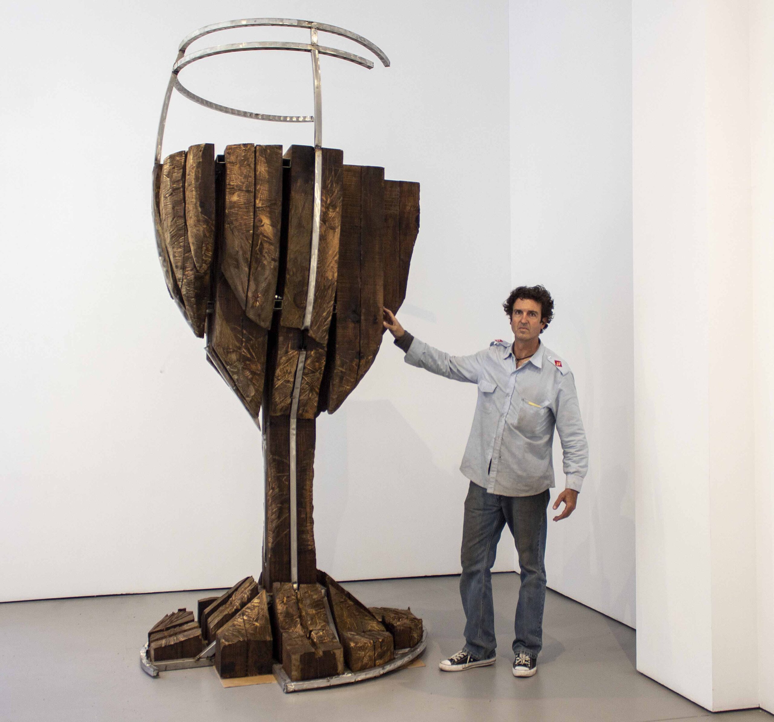 Juan Garaizabal escultura de madera