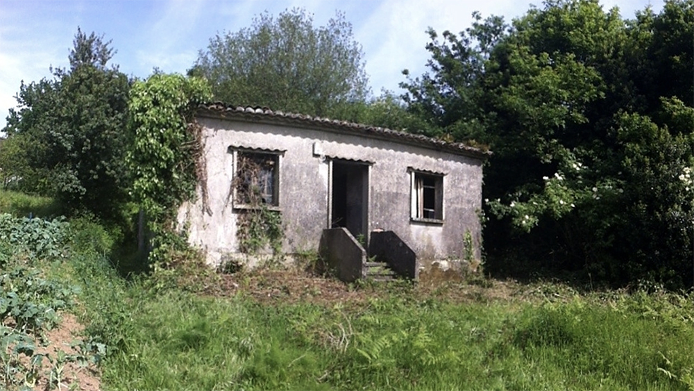 Casa antigua y abandonada en Galicia, rehabilitada por 2es+